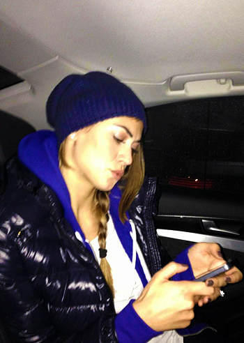 Melissa Satta presissima dall'iPhone 5