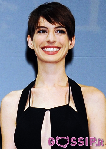 Anne Hathaway a Tokyo per “Les Miserables”: foto Anne Hathaway a Tokyo per “Les Miserables”: foto