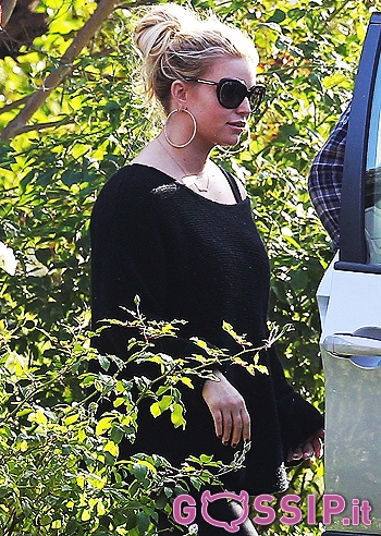 Jessica Simpson cerca casa a Los Angeles: foto