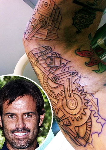 Ascanio Pacelli, il suo tattoo in progress sul social