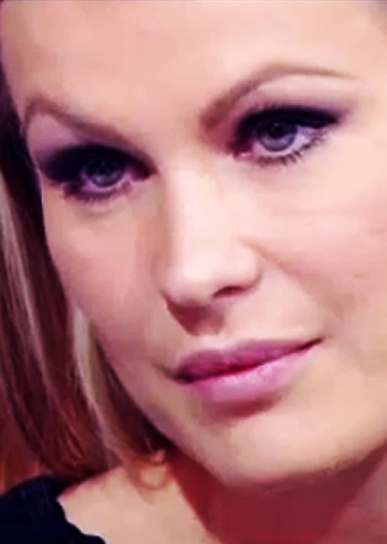 Eva Henger ricorda Schicchi a "Domenica Live" Eva Henger ricorda Schicchi a "Domenica Live"