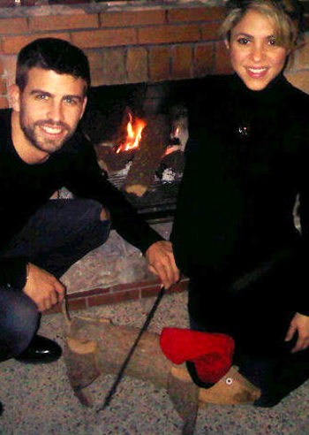 Shakira: Piquè annuncia la nascita del figlio Shakira: Piquè annuncia la nascita del figlio