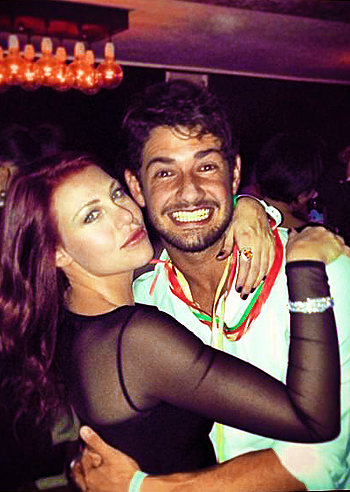 Barbara si tiene stretto Pato: foto