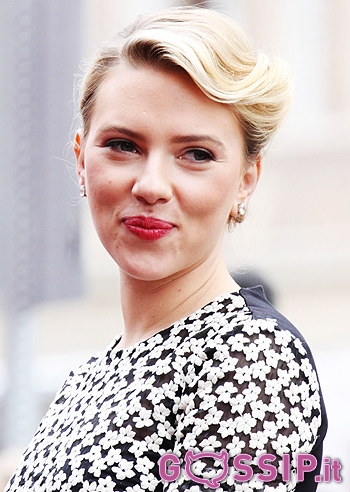 Scarlett: "Sto vivendo una bella relazione" Scarlett: "Sto vivendo una bella relazione"