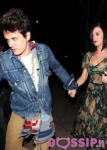 Cena romantica per Katy Perry e John Mayer: foto