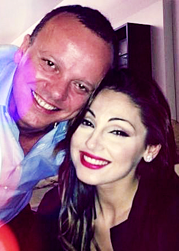 Anna Tatangelo, compleanno con Gigi Anna Tatangelo, compleanno con Gigi