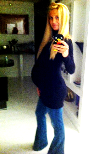 Katia Pedrotti, la pancia cresce