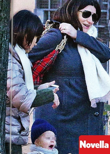 Laura Pausini si allena da mamma Laura Pausini si allena da mamma