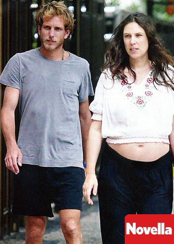 Andrea Casiraghi e Tatiana Santo Domingo in dolce attesa: foto