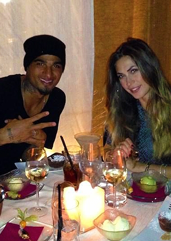 Melissa Satta e Boateng, cena con i De Jung