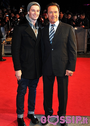 Schwarzy, red carpet con il figlio Patrick