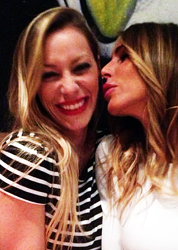 Karina Cascella, 33 anni con Guenda e Mely