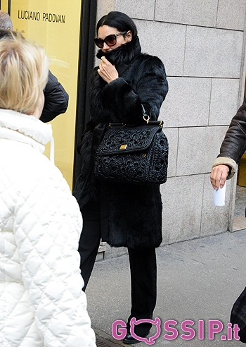 Monica Bellucci a Milano dal dottor Sorrentino