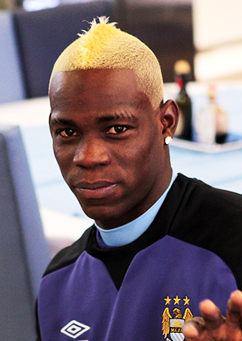 Balotelli diavolo per davvero