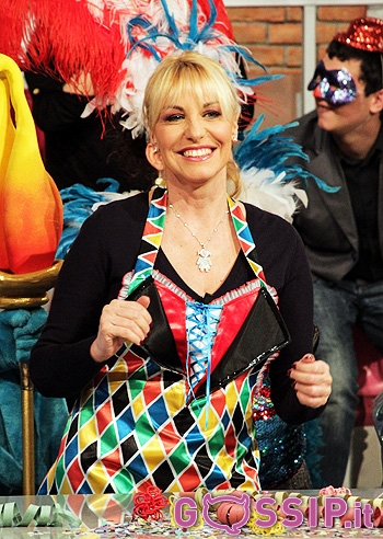 Antonella Clerici in tv è Arlecchino