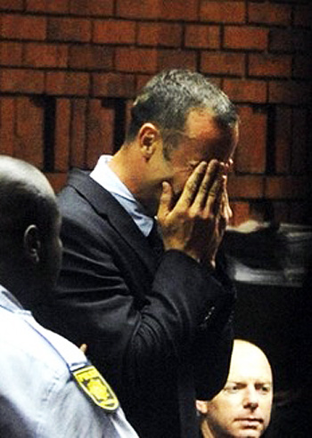 Oscar Pistorius in lacrime