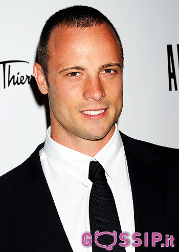 Oscar Pistorius, steroidi, alcol e mazza insanguinata