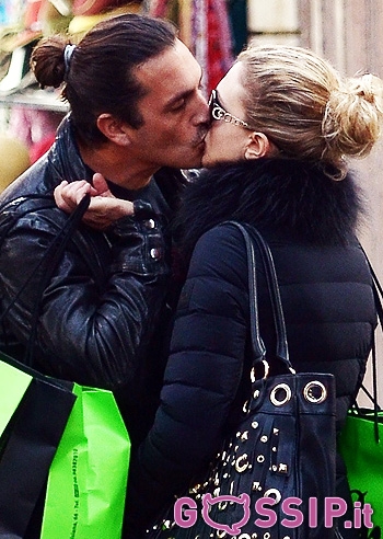 Shopping in love per Marcelo e Sofia Shopping in love per Marcelo e Sofia