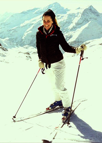 Filippa Lagerback, bellissima sugli sci