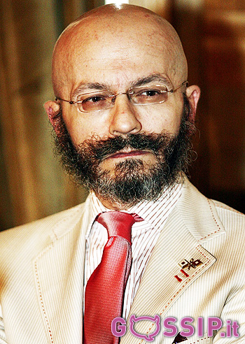 Oscar Giannino, si dimette da Fare ma resta candidato