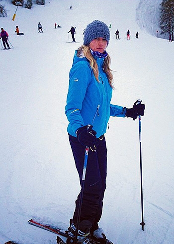 Vacanza sulla neve per Elena Santarelli Vacanza sulla neve per Elena Santarelli