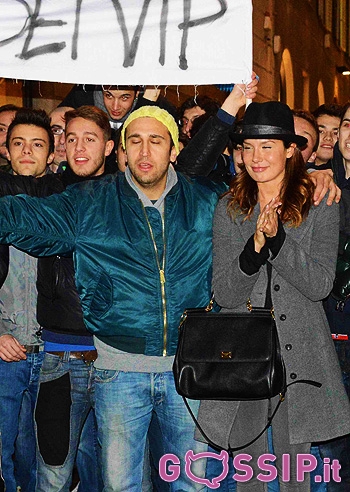 Nicole, gli Ultras delle Iene colpiscono ancora...