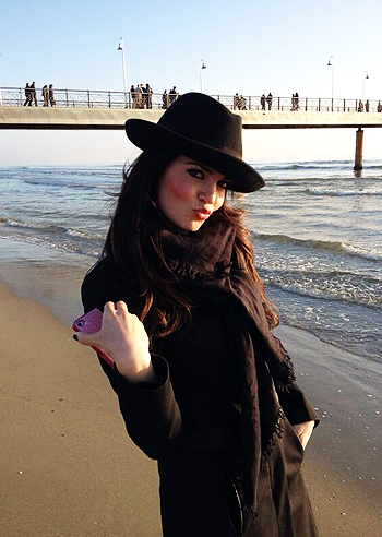 Mare d'inverno per Laura Torrisi Mare d'inverno per Laura Torrisi