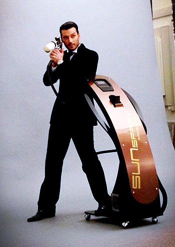 Daniele Interrante, testimonial per amore Daniele Interrante, testimonial per amore