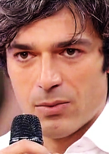 Luca Argentero giudice di 'Amici' Luca Argentero giudice di 'Amici'