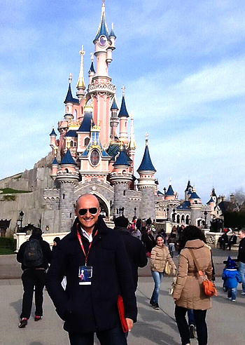 Alfonso Signorini a Disneyland Paris