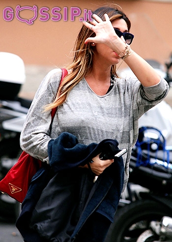 Belen Rodriguez, pranzo con mamma Veronica