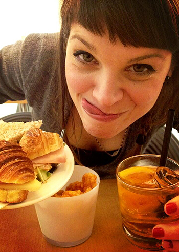 Aperitivo goloso per Ale Amoroso