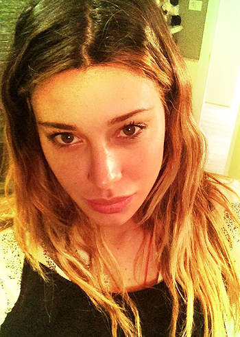 Belen, niente cesareo e non è in clinica