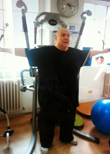 Mauro Coruzzi, in arte Platinette, suda in palestra