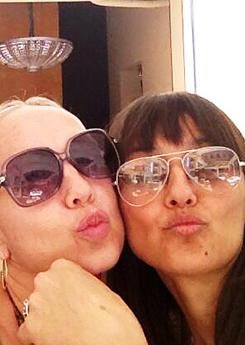 Le cugine Celentano si divertono a Bologna