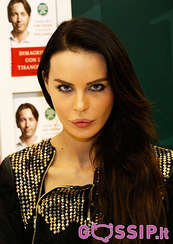 Nessun accordo tra Nina Moric e Corona per il divorzio