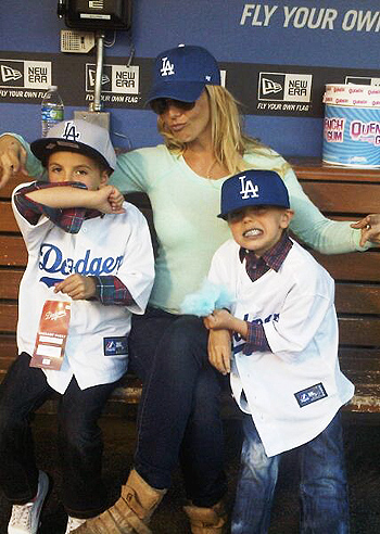 Britney Spears a una partita di baseball