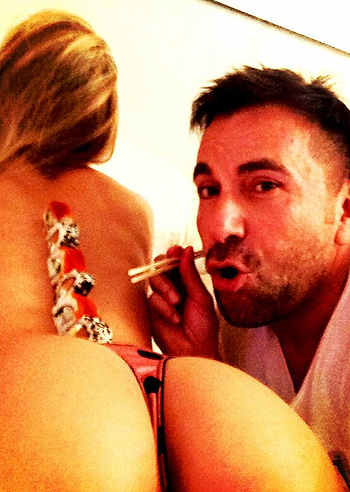 Andrea Perone, amante del sexy sushi Andrea Perone, amante del sexy sushi