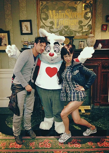 Sara Tommasi, a Disneyland paris con Ierardi