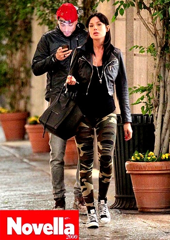 Nicole Minetti con Guè Pequeno Nicole Minetti con Guè Pequeno