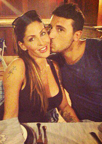 Daposhian in love al ristorante