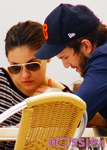 Mila Kunis, con Ashton dolce Jerez de la Frontera