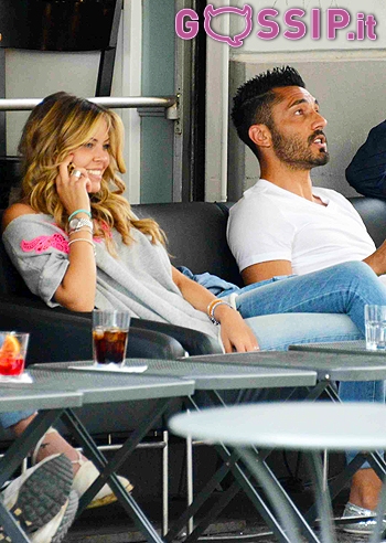 Costanza Caracciolo, al bar con Fogacci Costanza Caracciolo, al bar con Fogacci