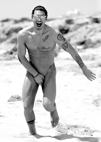 Stefano De Martino, un adone a nudo Stefano De Martino, un adone a nudo