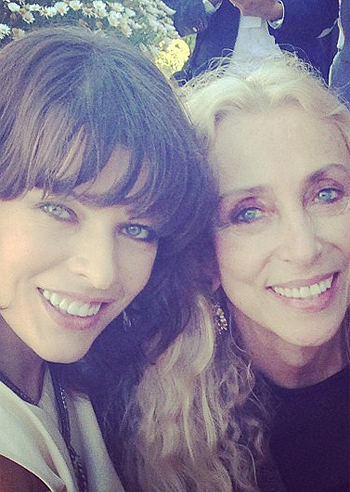 Milla Jovovich con Franca Sozzani