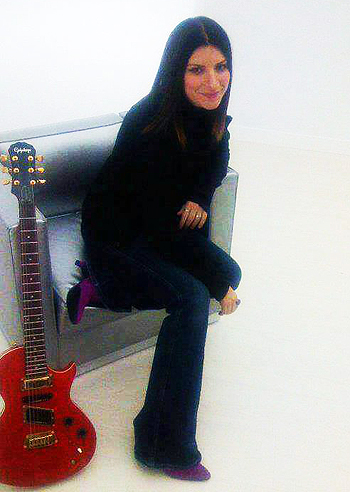 Laura Pausini al lavoro Laura Pausini al lavoro