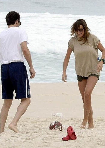 Buffon si allena con la Seredova