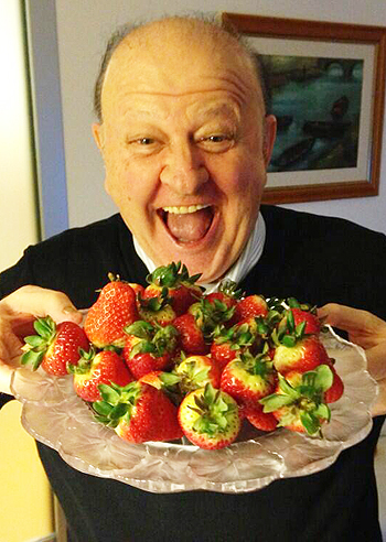 Passione fragole per Massimo Boldi