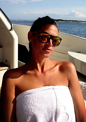 Melissa Satta, relax sullo yacht