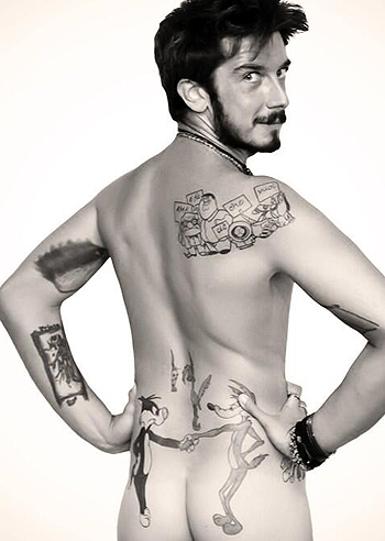 Un lato b da cartoons per Paolo Un lato b da cartoons per Paolo